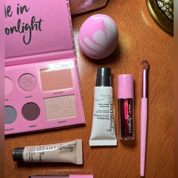Ulta Makeup Bundle - Picture 4 of 4